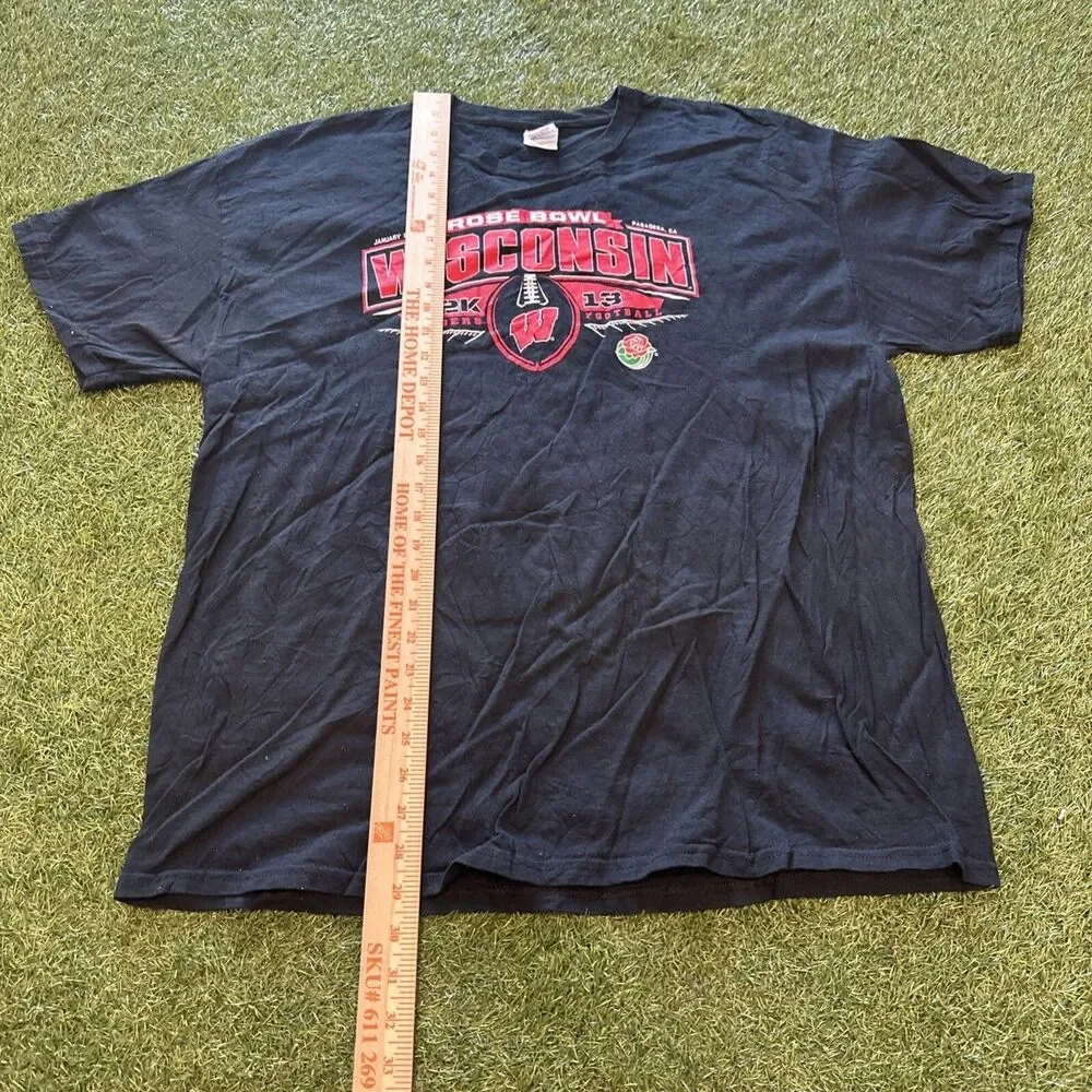 NCAA Rose Bowl 2013 Wisconsin Badgers 2K 13 Black Graphic Logo T Shirt Mens XL - Picture 2 of 8